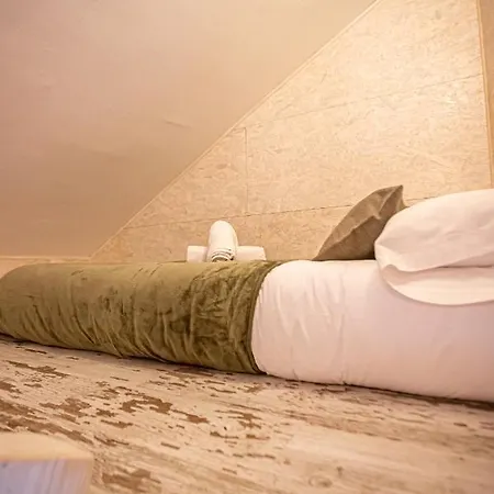 Amanecer סיירה נבדה